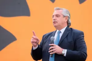 El Presidente defendi� a la docente K: �Abre la cabeza al alumno�