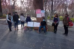 Encadenados por Sal: familiares y amigos de un paciente con ELA reclaman ayuda econmica