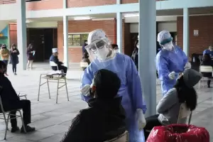 Presencialidad plena: Salud evala realizar testeos en las escuelas