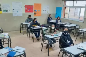 Presencialidad plena en las escuelas secundarias: dispar cumplimiento de la nueva etapa