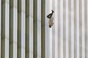 La historia detr�s de la foto �El hombre que cae�