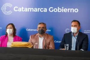 Tras el reclamo de los vecinos, anuncian proyecto de urbanizacin del asentamiento Papa Francisco