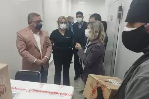 Llegaron 1.170 dosis de la vacuna Pfizer