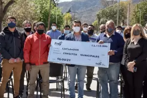 Se entregaron $2.110.000 en crditos a empleados municipales de FME