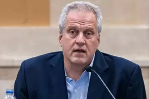 El ministro de Educacin respald la polmica reforma de Kicillof para que los alumnos no repitan de ao