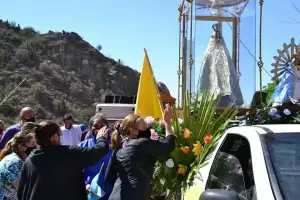 Hist�rica visita de la Madre del Valle a las comunidades de Chilecito