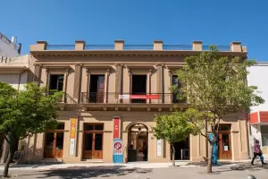 Carrizo pide informe sobre el destino la Casa de la Cultura de Catamarca