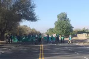 Municipales de Fiambal amenazan con nuevos cortes de ruta