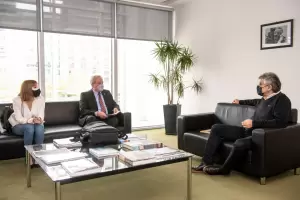 Rubn Dusso y Fernanda vila se reunieron con Daniel Filmus