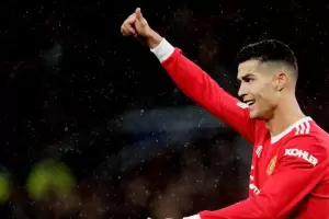 Ronaldo le dio el triunfo al Manchester y rompi un nuevo rcord