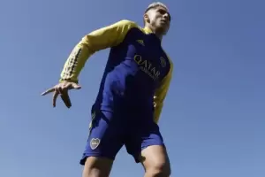 Almendra se retir lesionado y preocup a todo Boca