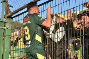 Talleres cay ante Defensa y River qued como nico lder