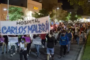 Nueva marcha de los trabajadores del Malbrn: Nos preocupa cmo vamos a vivir si no hacemos las guardias necesarias