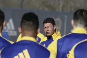 Battaglia mantiene dudas para enfrentar a Sarmiento