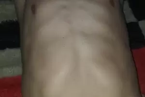 Tiene 32 aos y pesa casi 40 kilos: necesita trabajo y una vivienda para seguir viviendo