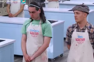 Noche de tensin en Bake Off Argentina: inesperada decisin del jurado y eliminacin