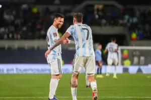 Argentina recibe al Per� de Gareca: hora, TV y formaciones