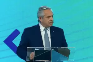 El Presidente cerr el Coloquio de IDEA y asegur que la doble indemnizacin tendr fin