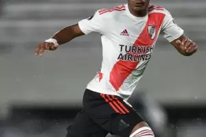 Nicols De la Cruz se recupera y ser titular ante Vlez