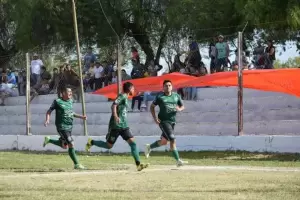 Posiciones: En la B est� que arde pelea por ascender