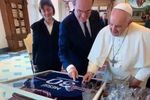 "Nunca se te subieron los humos": el papa Francisco elogi� a Messi