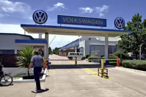 Volkswagen interrumpir su produccin en Crdoba durante 50 das