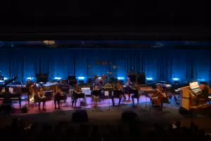 El pas entero celebra el cumpleaos de Charly Garca