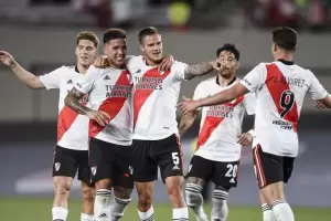 River gole a Argentinos y saca una buena ventaja en la cima