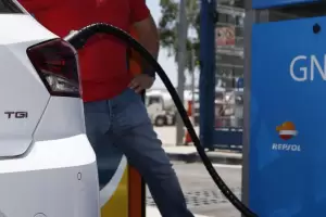 Desde el prximo lunes el precio del GNC tendr un leve aumento en todo el pas