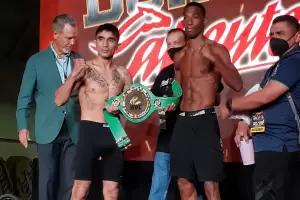 Herrera dio el peso y se prepara para pelear en Panam� por el t�tulo Continental