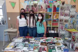 Catamarca recibi� una nueva colecci�n de libros
