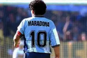 Maradona fue elegido como el deportista ms popular de la historia por un medio de Inglaterra