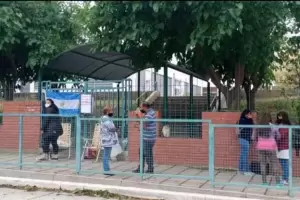 Impiden el ingreso de docentes y alumnos en escuelas de Andalgal�