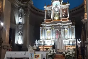 La imagen peregrina de la Virgen de F�tima sigue visitando las parroquias