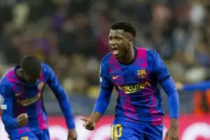 Barcelona gan y qued segundo en su zona