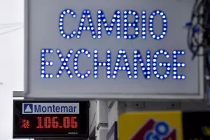 El dlar blue, imparable: alcanz un nuevo mximo histrico y qued a un paso de los $200