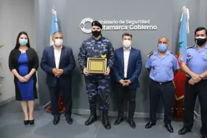 Reconocen y felicitan al Suboficial que salv la vida a un beb con la maniobra de Heimlich