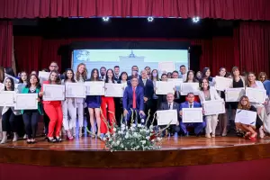 Nuevos egresados de la Facultad de Derecho