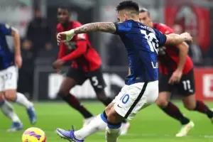 El clsico de Miln termin empatado y Lautaro Matnez err un penal