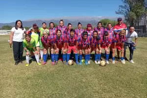 Se definieron los clasificados a los cuartos de final del ftbol femenino capitalino
