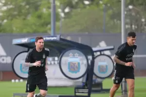 Eliminatorias: Messi podr�a ser suplente frente a Uruguay