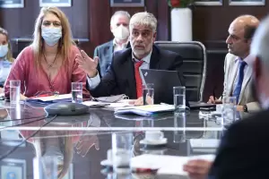 Despus de congelar alimentos y medicamentos, el Gobierno busca intervenir los precios de los insumos industriales