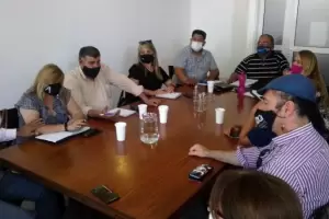 Gobierno convoca a los sindicatos para este mircoles