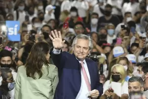 "Queremos que todos trabajen, pero otros quieren que los empresarios puedan despedir"