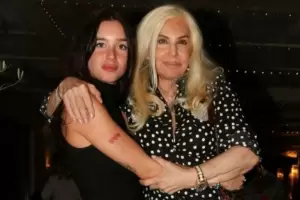 �Estoy durmiendo en un colch�n porque me ech�: el reclamo que recibi� Susana Gim�nez de su nieta