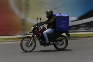 Barrio Eva Pern: Apualaron a un delivery y le robaron su dinero y el celular