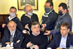 Juntos por el Cambio rechaz tratar 116 decretos y se retir de una comisin bicameral