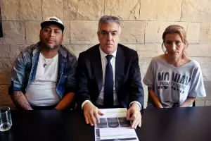 Los padres del joven asesinado por policas convocan a una marcha el da lunes