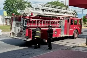Se incendi un automvil en la capital