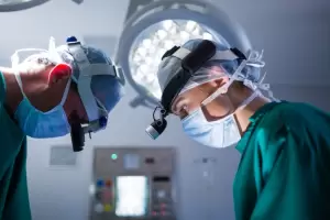 98 mil personas mueren al ao por errores mdicos causados por falta de descanso